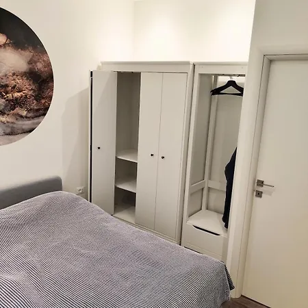 Cher Amicis Apartman